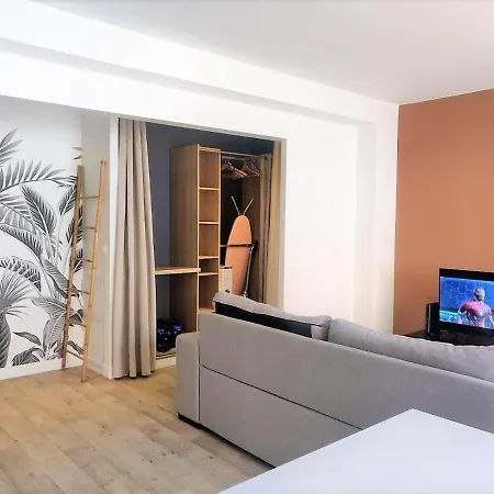 Le Nogue - Ideal Couples - Charmant Cocon Apartment *